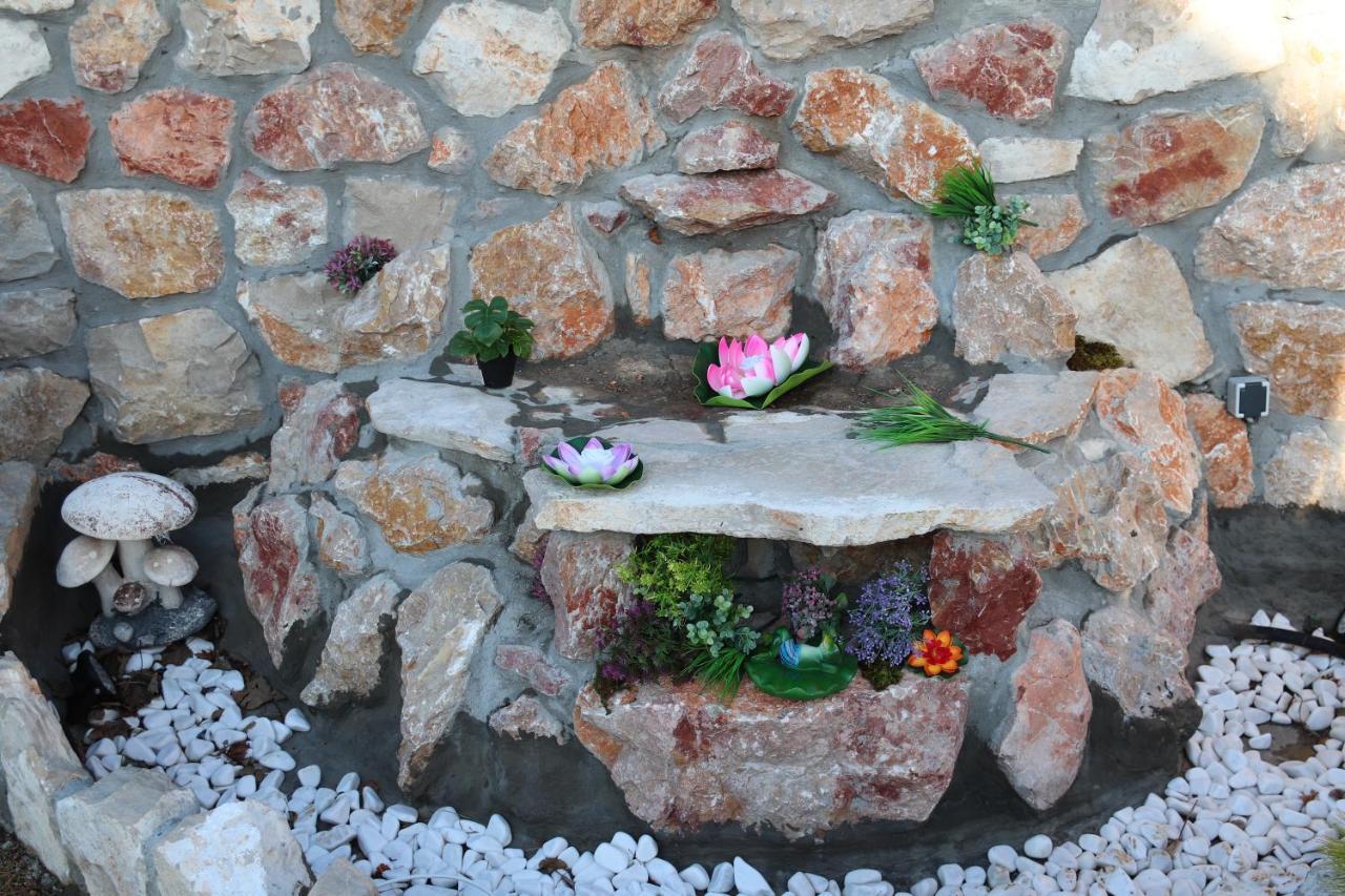 Holiday Home Котор Экстерьер фото