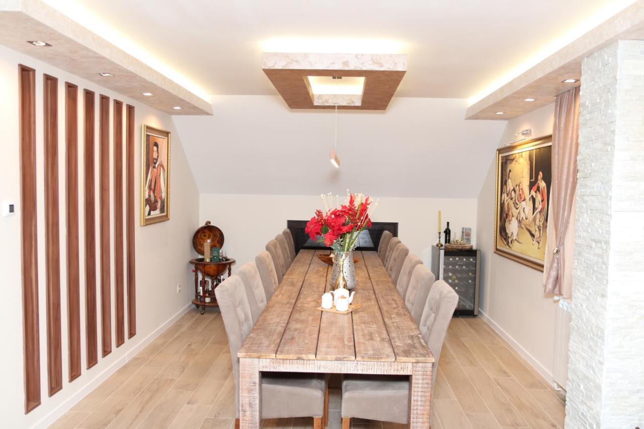 Holiday Home Котор Экстерьер фото