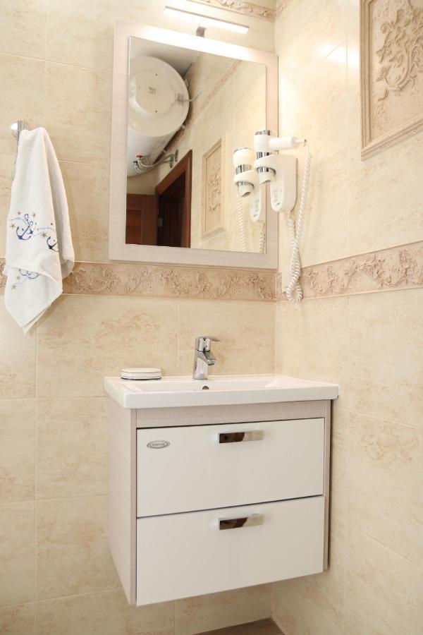 Holiday Home Котор Экстерьер фото